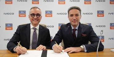 ford-trucks-ve-iveco-ortak-gelistirme-anlasmasi-imzaladi.jpg