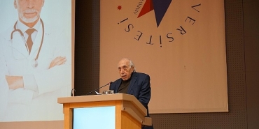 prof-dr-selcuk-erezden-gelecegin-hekimlerine-tavsiye.jpg