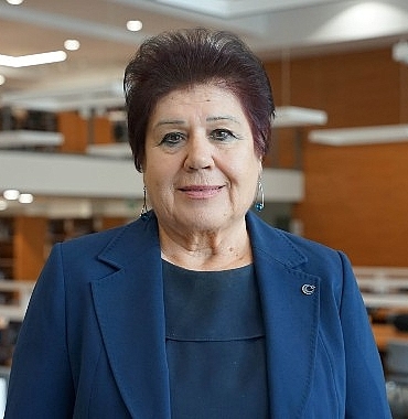ev-disinda-yemek-buyuk-porsiyonlar-moda-diyetler-kilo-alimini-artiriyor.jpg