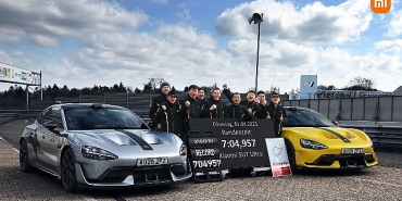 xiaomi-su7-ultra-nurburgringde-elektrikli-ust-segmentte-rekor-kirdi.jpg