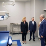 eu-dis-hekimligi-fakultesi-yasli-ve-engelli-dostu-son-basamak-hastane-olarak-hizmet-veriyor.jpg