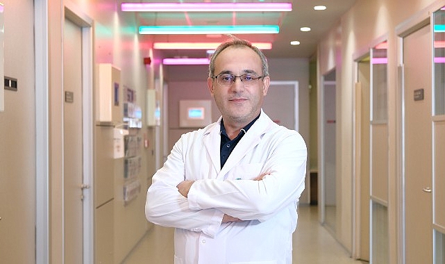 Hidrosefali belirtileri yaşa göre değişiyor! Bebeklerde kusma ve göz kayması önemli sinyaller!