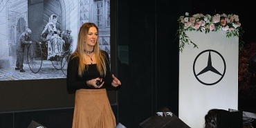 mercedes-benz-shes-mentoring-programinin-ikinci-yilini-tamamladi.jpg