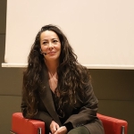 oyuncu-zeynep-ozyagcilar-ile-8-marta-ozel-soylesi.jpg