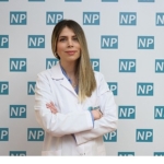 ayna-karsisinda-yapilan-olumlamalar-terapi-yerine-gecmiyor.jpg
