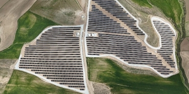 otokar-malatyada-10-mw-kapasiteli-gunes-enerjisi-santralini-devreye-aldi.jpg