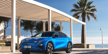 renault-acik-ara-zirvede.jpg